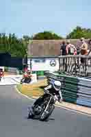 Vintage-motorcycle-club;eventdigitalimages;mallory-park;mallory-park-trackday-photographs;no-limits-trackdays;peter-wileman-photography;trackday-digital-images;trackday-photos;vmcc-festival-1000-bikes-photographs